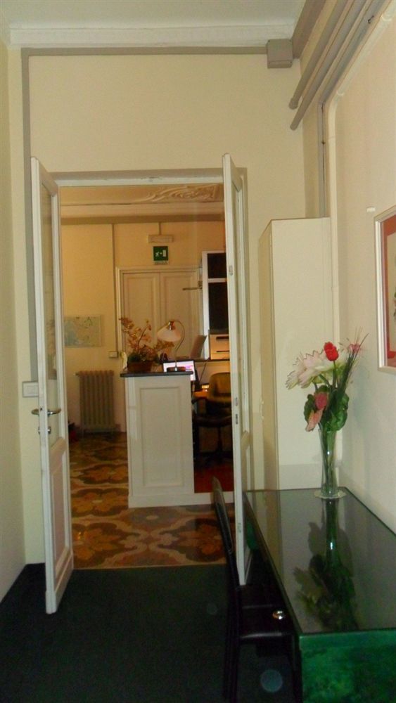Hotel Suisse Genoa Luaran gambar